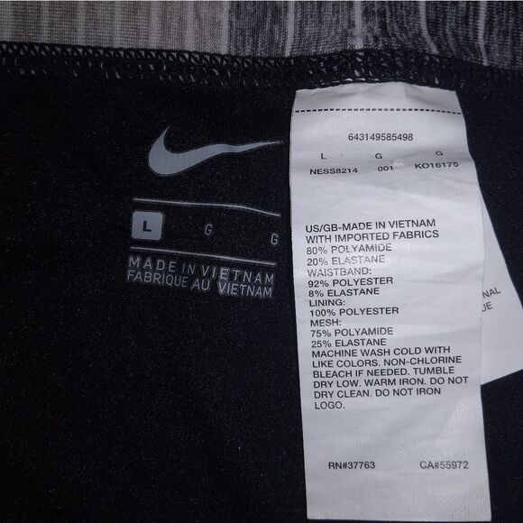 Nike Womens Active Shorts Size Large - Picture 6 of 6